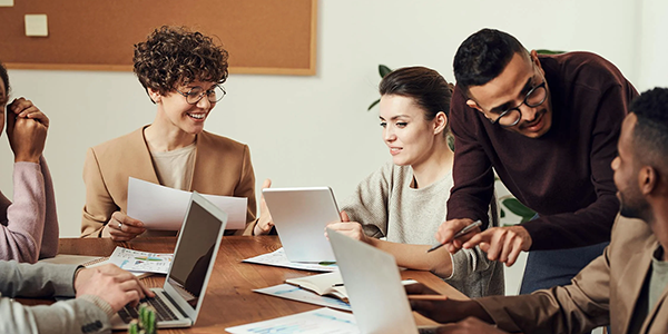 The Controller as a data expert: how to build powerful reports without IT support The Controller as a data expert: how to build powerful reports without IT support